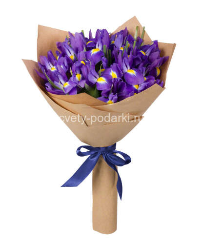 Букет 15 ирисов